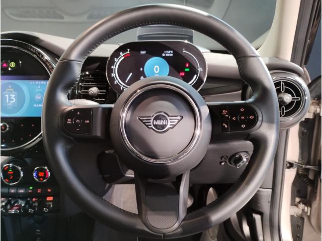MINI クーパー クラシック・トリム 元レンタ プレミアムプラスPKG ヘッドアップディスプレイ シートヒーター Applecarplay バックカメラ 純正16インチアルミホイール ミラー内蔵ETC ユニオンジャックテールランプ(36枚目)