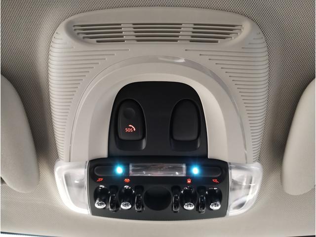 MINI クーパー クラシック・トリム 元レンタ プレミアムプラスPKG ヘッドアップディスプレイ シートヒーター Applecarplay バックカメラ 純正16インチアルミホイール ミラー内蔵ETC ユニオンジャックテールランプ(60枚目)