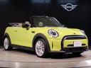 ＭＩＮＩ クーパー　コンバーチブル　クラシック・トリム　走行６００ｋｍ　１オーナー　シートヒーター　　アップルカープレイ　クルーズコントロール　リアＰＤＣ　バックカメラ　ドライビングモード　ＬＥＤヘッドライト　スマートキー　電動オープン　１７インチホイール（6枚目）