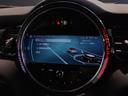 クーパーＤプレミアムプラスパッケージクラシックトリム　弊社元デモカー　アップルカープレイ　バックカメラ　シートヒーター　ＬＥＤヘッドライト　純正１６インチアロイホイール　インテリジェントセーフティ　コンフォートアクセス　クルーズコントロール（52枚目）