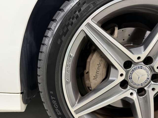 Ｃクラス Ｃ２２０ｄアバンギャルド　ＡＭＧライン　ディーゼルターボ　レーダーセーフティーパッケージ　テレビ　ホワイト（10枚目）