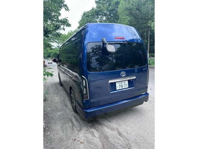 ハイエースバン ＳロングワイドＤＸ　ＧＬパッケージ　ハイルーフ　ディーゼルターボ　レカロシート　ナビ　カープレイ　ＥＴＣ　ベットキット　エアロ　ダークブルーマイカメタリック（7枚目）