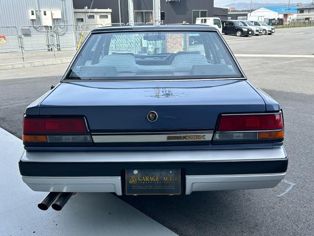 NISSAN LEOPARD 200X ZGX | 1985 | DARK BLUE | 110000 km NISSAN LEOPARD 200X ZGX | 1985 | DARK BLUE | 110000 km