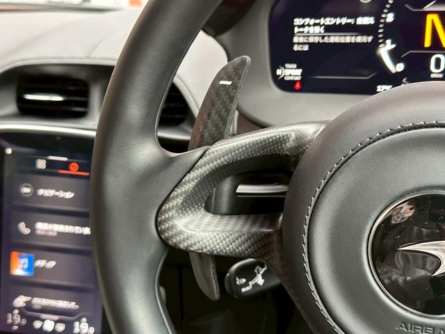 アルトゥーラ ベースグレード スポーツエキゾースト/Fリフター/グロスブラックPKG/カーボンインテリアPKG/テクノロジーPKG/プラクティカリーPKG/ブラックホイール/Bower&Wilkinsオーディオ/スマホインテPKG(67枚目)