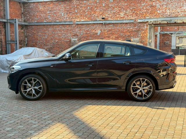 Ｘ６ 　ホワイト革／ハイラインＰ　コンフォートＰ／パノラマサンルーフ／全周囲カメラ／オートトランク／１オーナー／２１インチホイール／ソフトクローズドア／パドルシフト（63枚目）