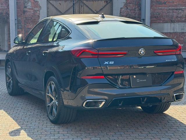 Ｘ６ 　ホワイト革／ハイラインＰ　コンフォートＰ／パノラマサンルーフ／全周囲カメラ／オートトランク／１オーナー／２１インチホイール／ソフトクローズドア／パドルシフト（79枚目）