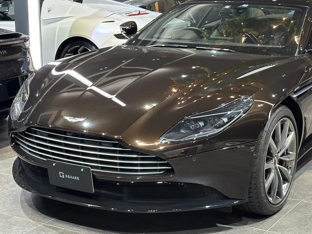 アストンマーティン ＤＢ１１