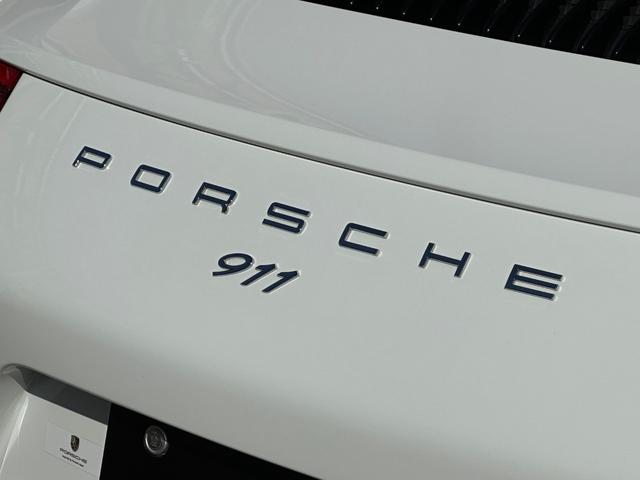 ９１１ ９１１カレラ　正規Ｄ車　右Ｈ　シートヒーター　ＡｐｐｌｅＣａｒＰｌａｙ　ＰＡＳＭ　純正１９インチアルミホイール　電動シート　パドルシフト　バックカメラ　ＬＥＤヘッドライト　オートライト　オートワイパー　ＥＴＣ（37枚目）