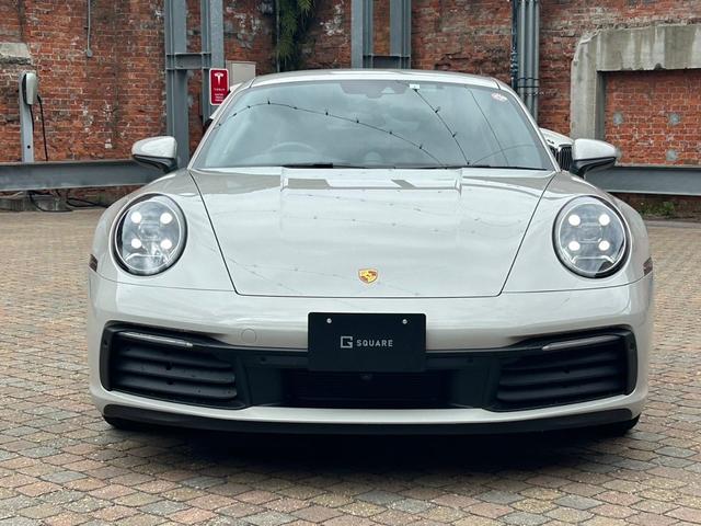 ９１１カレラ　１オーナ／１４ｗａｙ／スポクロ／ＯＰホイール／シートヒーター左右／スポーツクロノＰＫＧ／パワステ＋／２０．２１インチクラシックホイール／ＰＤＬＳ＋／レーンチェンジアシスト／プライバシーガラス／クレヨン(6枚目)