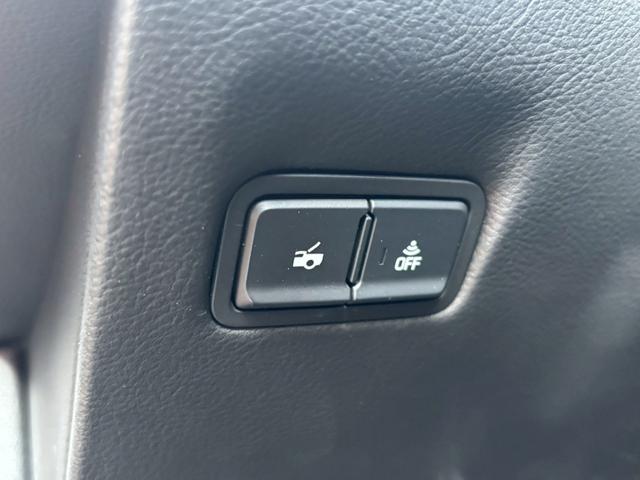 シボレーコルベット Ｚ５１　２ＬＴ　黒革／シートヒーター／ベンチレーション／メモリー付きパワーシート／パフォーマンスＰＫＧ／バックカメラ／クルーズコントロール／ワンオフマフラー／ＢＯＳＥサウンド／Ｆ１９／Ｒ２０インチブラックホイール／（29枚目）
