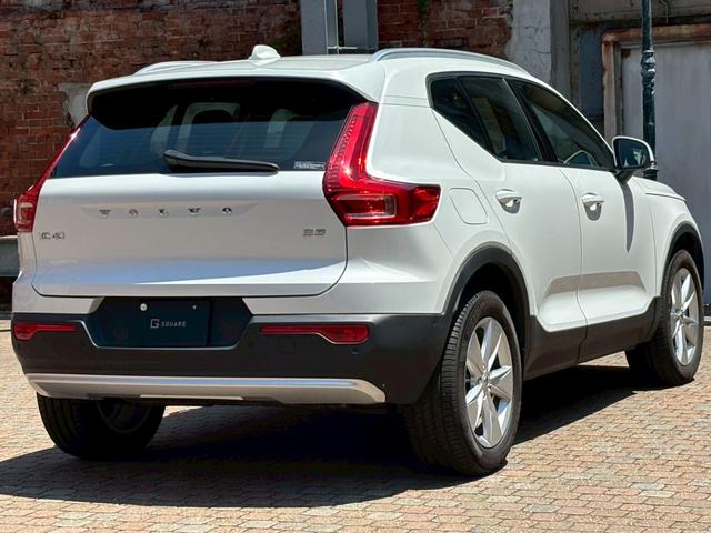 ＸＣ４０ プラス　プロ　Ｂ３　パノラマサンルーフ／クライメートＰＫＧ／シートヒーター／ハンドルヒーター／ブラインドスポットモニター／電動リアゲート／純正Ｇｏｏｇｌｅナビ／全方位カメラ／ＡＣＣ／Ａｐｐｌｅｃａｒｐｌａｙ／置くだけ充電（10枚目）