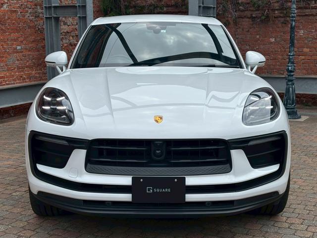 PORSCHE MACAN MACAN Best Japan Spec Recon Car for Import Malaysia