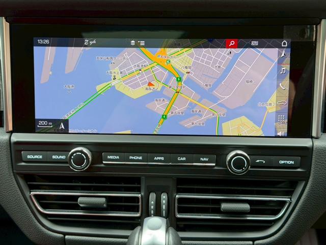 PORSCHE MACAN MACAN TURBO