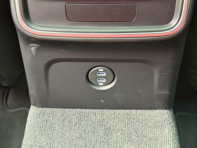 PORSCHE MACAN MACAN TURBO