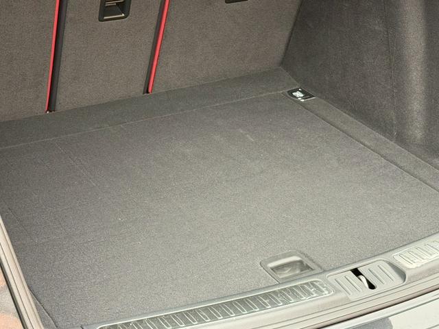 PORSCHE MACAN MACAN TURBO