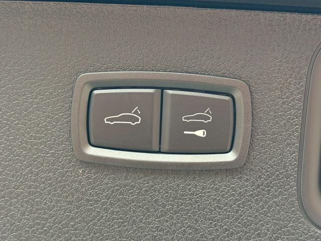 PORSCHE MACAN MACAN TURBO