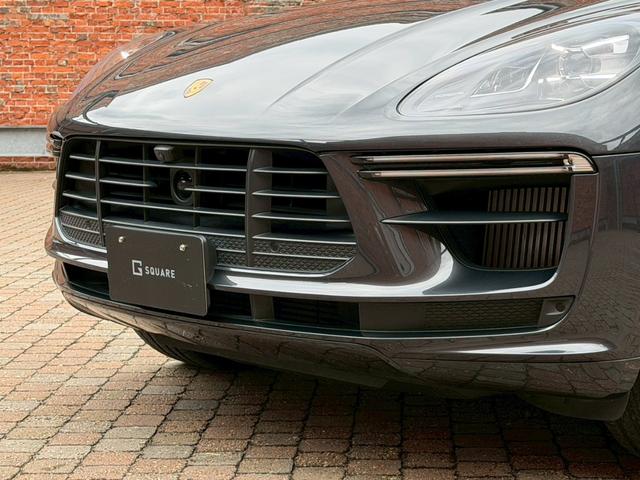 PORSCHE MACAN MACAN TURBO