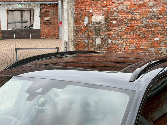 PORSCHE MACAN MACAN TURBO