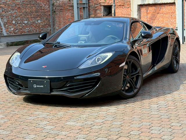 MP4-12C ベースグレード メリディアンサラウンドシステム/カーボンブラック/カーボンファイバーインテリアアップグレード/ホイールフィニッシュ(4枚目)