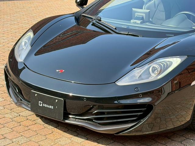 MP4-12C ベースグレード メリディアンサラウンドシステム/カーボンブラック/カーボンファイバーインテリアアップグレード/ホイールフィニッシュ(5枚目)