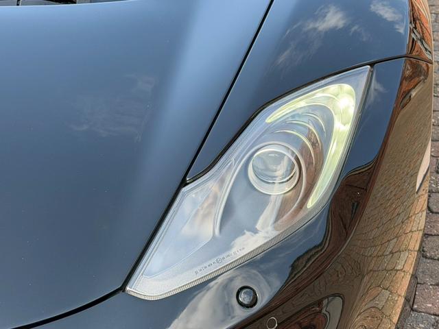 MP4-12C ベースグレード メリディアンサラウンドシステム/カーボンブラック/カーボンファイバーインテリアアップグレード/ホイールフィニッシュ(21枚目)