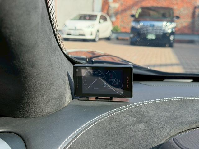 MP4-12C ベースグレード メリディアンサラウンドシステム/カーボンブラック/カーボンファイバーインテリアアップグレード/ホイールフィニッシュ(37枚目)