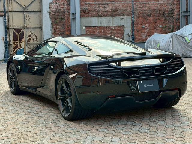 MP4-12C ベースグレード メリディアンサラウンドシステム/カーボンブラック/カーボンファイバーインテリアアップグレード/ホイールフィニッシュ(46枚目)