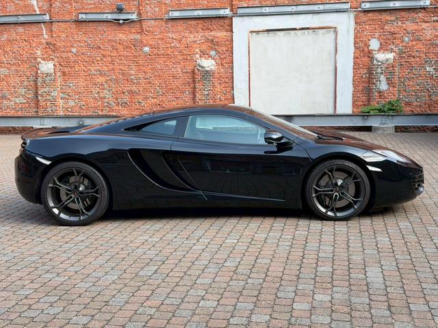 MP4-12C ベースグレード メリディアンサラウンドシステム/カーボンブラック/カーボンファイバーインテリアアップグレード/ホイールフィニッシュ(69枚目)