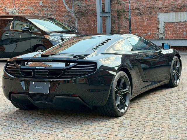 MP4-12C ベースグレード メリディアンサラウンドシステム/カーボンブラック/カーボンファイバーインテリアアップグレード/ホイールフィニッシュ(72枚目)