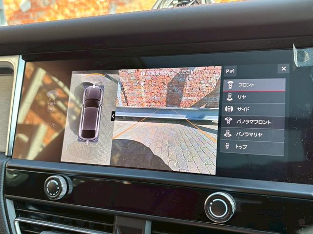 マカン マカンＴ　スポーツクロノ／ボルドーレザー／シートヒーター／パノラマサンルーフ／ヒーター付きＧＴステアリング／純正２０インチアルミホイール／全方位カメラ／ヘッドレストポルシェクレスト／電動リアゲート／ＬＥＤヘッド（35枚目）