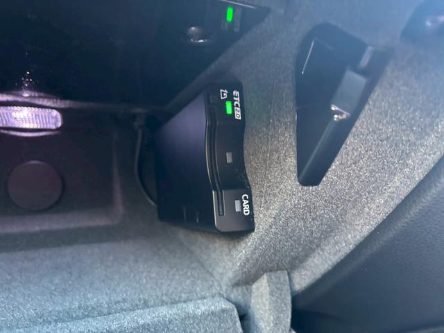 マカン マカンＴ　スポーツクロノ／ボルドーレザー／シートヒーター／パノラマサンルーフ／ヒーター付きＧＴステアリング／純正２０インチアルミホイール／全方位カメラ／ヘッドレストポルシェクレスト／電動リアゲート／ＬＥＤヘッド（46枚目）