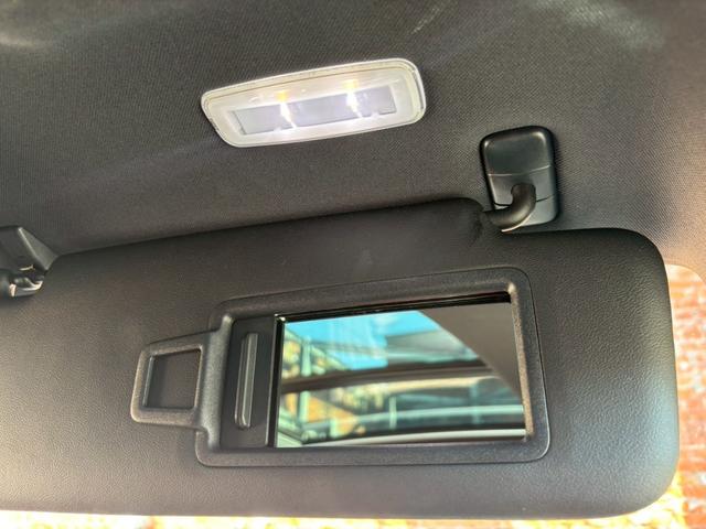 マカン マカンＴ　スポーツクロノ／ボルドーレザー／シートヒーター／パノラマサンルーフ／ヒーター付きＧＴステアリング／純正２０インチアルミホイール／全方位カメラ／ヘッドレストポルシェクレスト／電動リアゲート／ＬＥＤヘッド（49枚目）