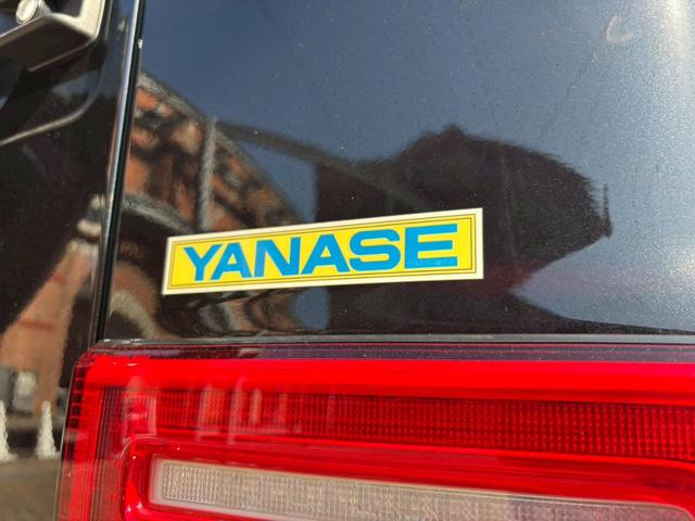 Ｇクラス Ｇ４５０ｄ　ローンチエディション　ワンオーナー／ホワイト革／サンルーフ／シートヒーター／ベンチレーション／純正ナビ・地デジ／シートマッサージャー／ブルメスターサウンド／冷温機能付きドリンクホルダー／ボディ同色背面タイヤカバー／（11枚目）