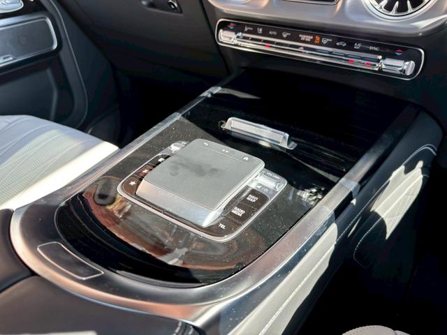 Ｇクラス Ｇ４５０ｄ　ローンチエディション　ワンオーナー／ホワイト革／サンルーフ／シートヒーター／ベンチレーション／純正ナビ・地デジ／シートマッサージャー／ブルメスターサウンド／冷温機能付きドリンクホルダー／ボディ同色背面タイヤカバー／（44枚目）