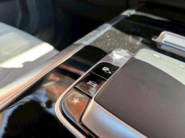 Ｇクラス Ｇ４５０ｄ　ローンチエディション　ワンオーナー／ホワイト革／サンルーフ／シートヒーター／ベンチレーション／純正ナビ・地デジ／シートマッサージャー／ブルメスターサウンド／冷温機能付きドリンクホルダー／ボディ同色背面タイヤカバー／（46枚目）