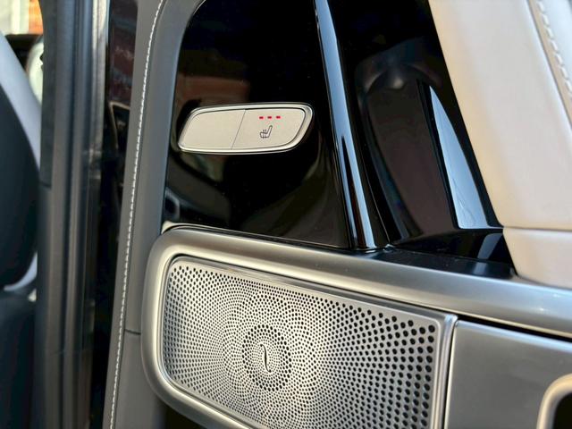 Ｇクラス Ｇ４５０ｄ　ローンチエディション　ワンオーナー／ホワイト革／サンルーフ／シートヒーター／ベンチレーション／純正ナビ・地デジ／シートマッサージャー／ブルメスターサウンド／冷温機能付きドリンクホルダー／ボディ同色背面タイヤカバー／（56枚目）