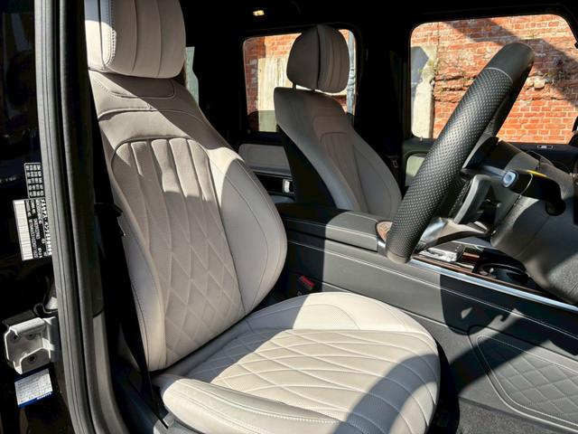 Ｇクラス Ｇ４５０ｄ　ローンチエディション　ワンオーナー／ホワイト革／サンルーフ／シートヒーター／ベンチレーション／純正ナビ・地デジ／シートマッサージャー／ブルメスターサウンド／冷温機能付きドリンクホルダー／ボディ同色背面タイヤカバー／（69枚目）
