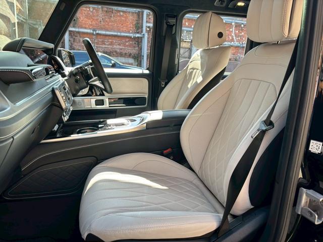 Ｇクラス Ｇ４５０ｄ　ローンチエディション　ワンオーナー／ホワイト革／サンルーフ／シートヒーター／ベンチレーション／純正ナビ・地デジ／シートマッサージャー／ブルメスターサウンド／冷温機能付きドリンクホルダー／ボディ同色背面タイヤカバー／（71枚目）
