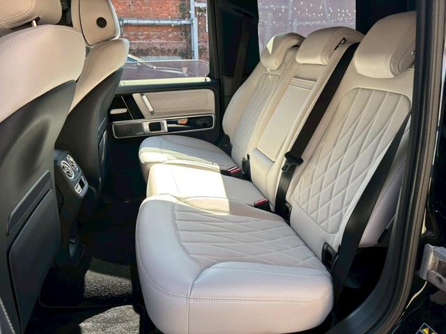 Ｇクラス Ｇ４５０ｄ　ローンチエディション　ワンオーナー／ホワイト革／サンルーフ／シートヒーター／ベンチレーション／純正ナビ・地デジ／シートマッサージャー／ブルメスターサウンド／冷温機能付きドリンクホルダー／ボディ同色背面タイヤカバー／（72枚目）
