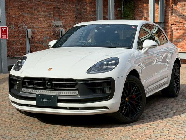 マカン マカンＧＴＳ　ＧＴＳインテリアＰＫＧ／スポーツエキゾースト／スポクロ／純正ナビ／レーンキープアシスト／シートヒーター／ＡＣＣ／ＥＴＣ／ハーフレザーシート／ＲＳスパイダーホイール（7枚目）