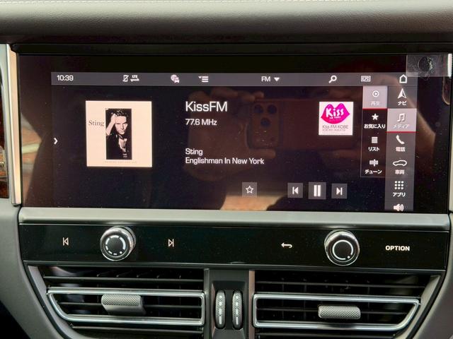 マカン マカンＧＴＳ　ＧＴＳインテリアＰＫＧ／スポーツエキゾースト／スポクロ／純正ナビ／レーンキープアシスト／シートヒーター／ＡＣＣ／ＥＴＣ／ハーフレザーシート／ＲＳスパイダーホイール（32枚目）