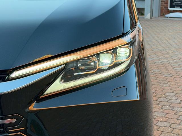 ＬＭ ＬＭ５００ｈ　エグゼクティブ　モデリスタエアロ／４８インチ後席スクリーン／１９インチ純正ＡＷ／ガラスルーフ／マークレビンソン／全周囲カメラ／デジタルインナーミラー／ユニバーサルステップ／グラファイトブラックガラスフレーク（70枚目）