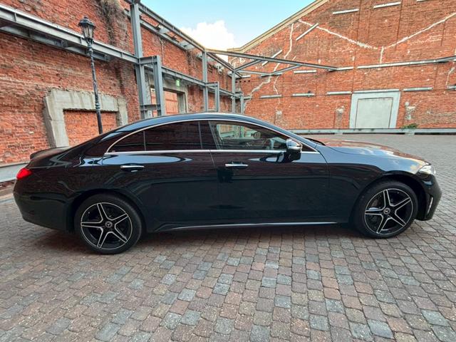 ＣＬＳクラス ＣＬＳ２２０ｄ　スポーツ　エクスクルーシブパッケージ　１オナ／黒革／シートヒーター／ベンチレーション／サンルーフ／レーダーセーフティパッケージ／ブルメスターサウンド／純正ナビ・地デジ／アクティブディスタンスアシスト／純正１９インチＡＷ／電動リアゲート／（10枚目）