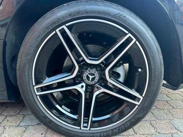 ＣＬＳクラス ＣＬＳ２２０ｄ　スポーツ　エクスクルーシブパッケージ　１オナ／黒革／シートヒーター／ベンチレーション／サンルーフ／レーダーセーフティパッケージ／ブルメスターサウンド／純正ナビ・地デジ／アクティブディスタンスアシスト／純正１９インチＡＷ／電動リアゲート／（15枚目）