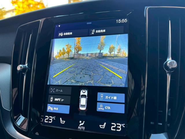 Ｓ６０ Ｂ５　Ｒデザイン　黒革シート／３６０°ビューカメラ／禁煙車／インテリセーフ／シートヒーター／純正９インチナビ／ＡｐｐｌｅＣａｒＰｌａｙ／Ｂｌｕｅｔｏｏｔｈ／フルセグＴＶ／パワーバックドア／ＬＥＤヘッドライト（20枚目）