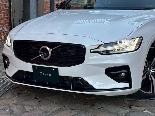 Ｓ６０ Ｂ５　Ｒデザイン　黒革シート／３６０°ビューカメラ／禁煙車／インテリセーフ／シートヒーター／純正９インチナビ／ＡｐｐｌｅＣａｒＰｌａｙ／Ｂｌｕｅｔｏｏｔｈ／フルセグＴＶ／パワーバックドア／ＬＥＤヘッドライト（23枚目）