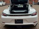 PORSCHE 718 CAYMAN