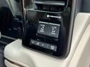 LEXUS LM
