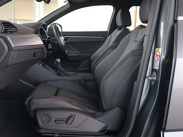 Ｑ３スポーツバック ３５ＴＤＩクワトロ　Ｓライン（70枚目）