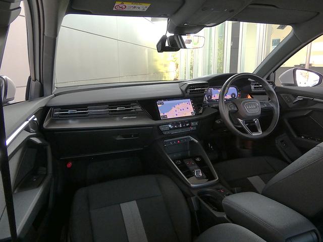 Ａ３セダン ３０ＴＦＳＩアドバンスド（3枚目）